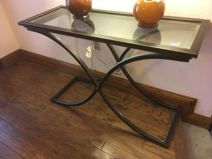 Glass and Metal Sofa Style Table JT108 Local pickup  https://www.ebay.com/itm/113240885999