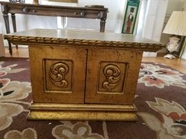 Night stand / End table push open doors. 30"x20"x191/2"