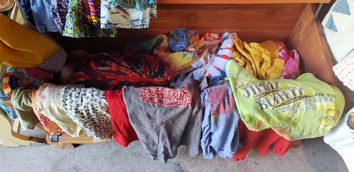 Vintage clothing, adults and kids, T-shirts, tops, shorts