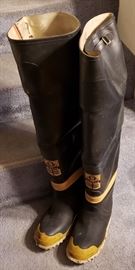 Servus Hip Style Fire Boots size 9