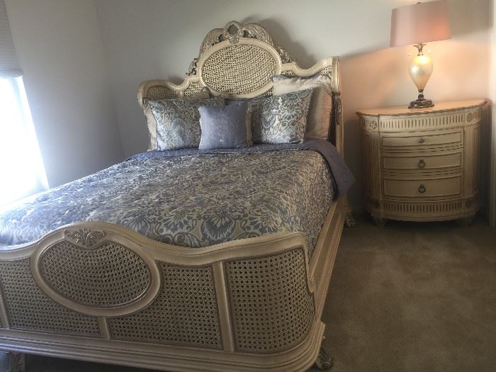Pulaski French Style Queen Bed and nightstand