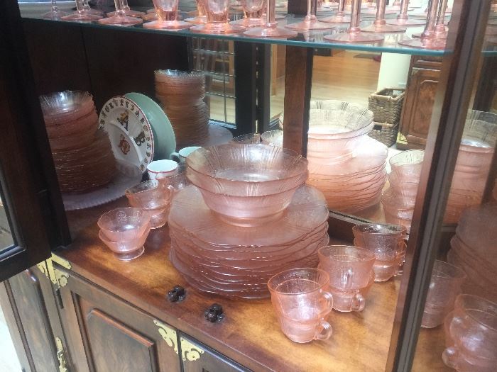 Very Large Collection of American Sweetheart Depression Glass China