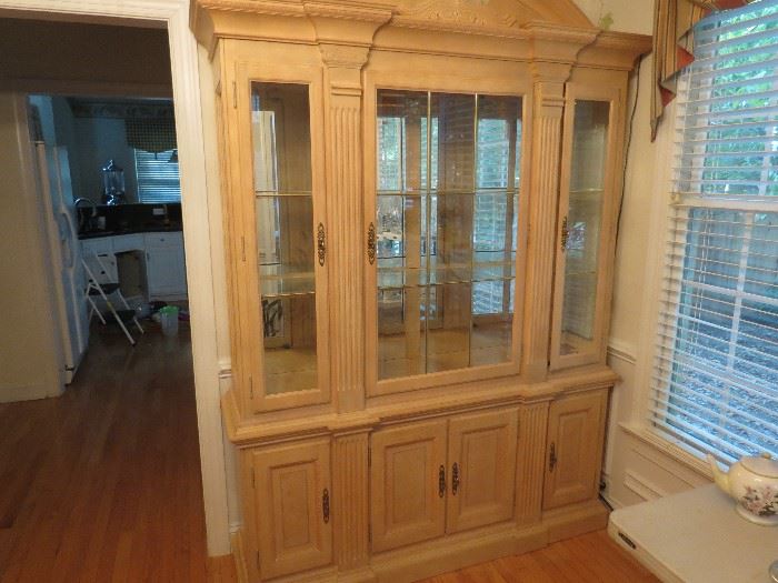 LIGHTED CHINA CABINET.