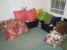 DECORATIVE ITEMS EVERYWHERE.