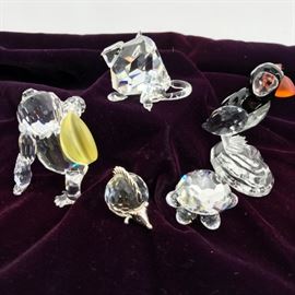 Five Crystal Animals  https://ctbids.com/#!/description/share/45041
