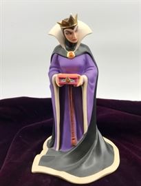 Disney Figurines with Boxes https://ctbids.com/#!/description/share/45044