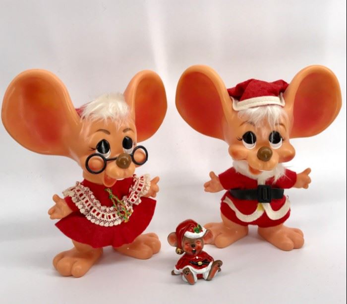 Vintage Topo Gigio Christmas Mice           https://ctbids.com/#!/description/share/45050