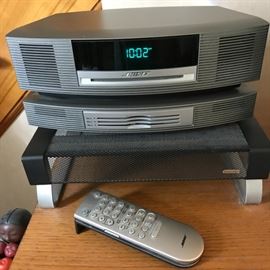 Bose Radio CD Player https://ctbids.com/#!/description/share/45051