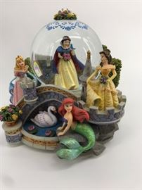 Disney Princess Snow Globe https://ctbids.com/#!/description/share/45068