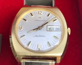 Beautiful Watches in Cases https://ctbids.com/#!/description/share/45078