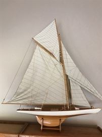 Sailboat Model