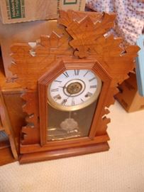 Antique oak gingerbread kitchen clock