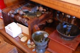 Antiques, coffee grinder, mortar & pestel, jewelry