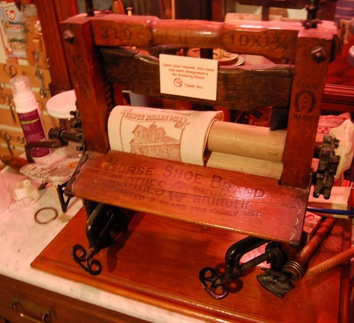 Antique clothes wringer, unusual
