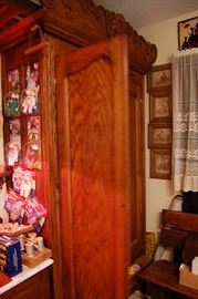 Very nice antique oak armoire