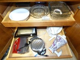 Baking dishes, Waffle Maker, Smoothie blender, etc