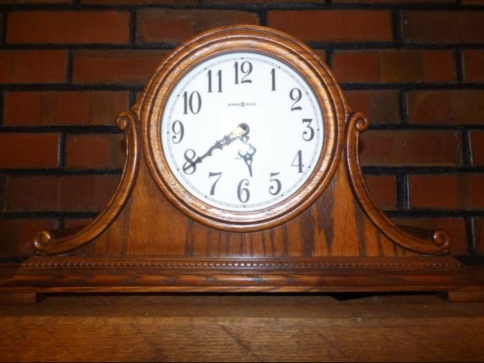 Howard Miller mantle clock