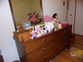 Dresser with mirror