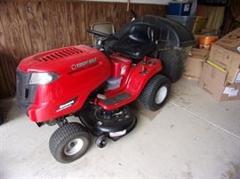 Troy-Bilt Lawn Tractor, with bagger
