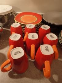 DANSK / SET DISHES / MICROWAVE - DISHWASHER SAFE