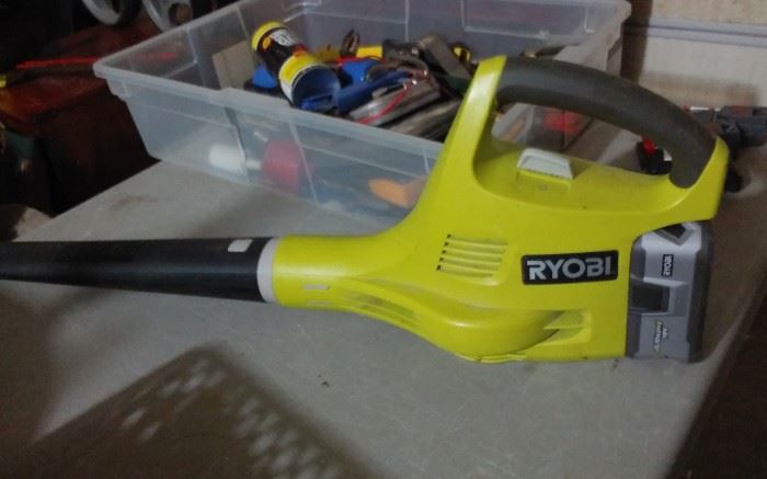 RYOBI TOOLS