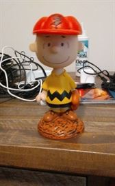 CHARLIE BROWN BOBBLE HEAD