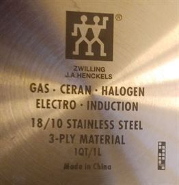 ZWILLING J. A. HENCKELS POTS AND PANS 1qt