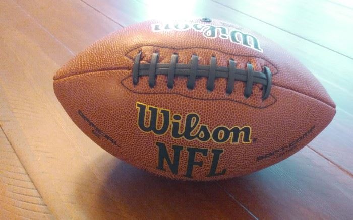 WILSON NFL FOOTBALL
