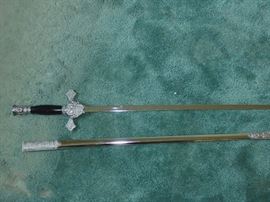 MASON SWORD & HAT