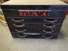 VINTAGE WOOD TOOL BOX