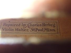 VIOLIN MAKER / CHARLES HERBRIG / ST PAUL MINN