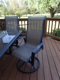 PATIO CHAIRS WITH CHAIRS