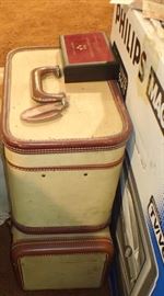 VINTAGE SUITCASES