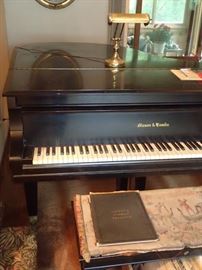 MASON & HAMLIN GRAND PIANO