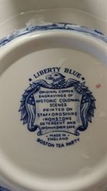 liberty blue historic colonial assorted dishes