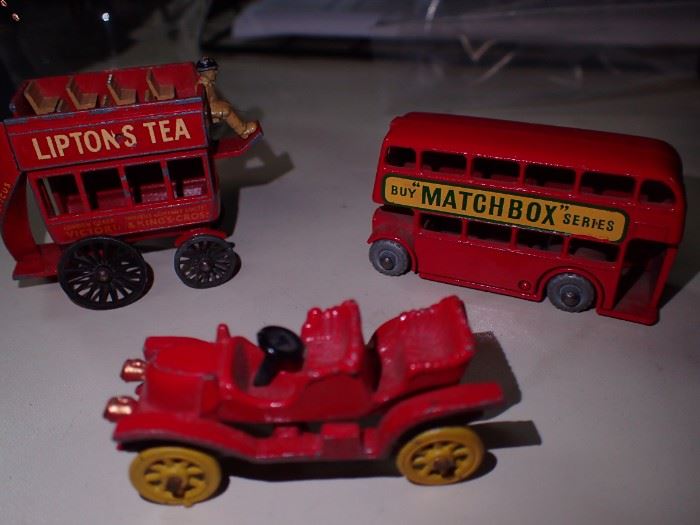 VINTAGE METAL TOYS LIPTONS TEA - BUY MATCH BOX DOUBLE DECKER BUSES - ANTIQUE CAR