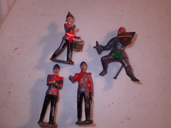 CAST IRON BRITISH FIGURES MADE IN ENGLAND