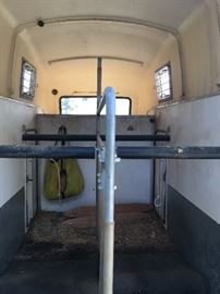 brenderup horse trailer