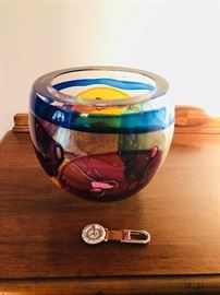 Leon Applebomb Art glass vessel
