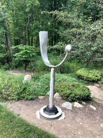 Jerry Schmidt, "Getting To the Point" , steel sculpture. Cleveland