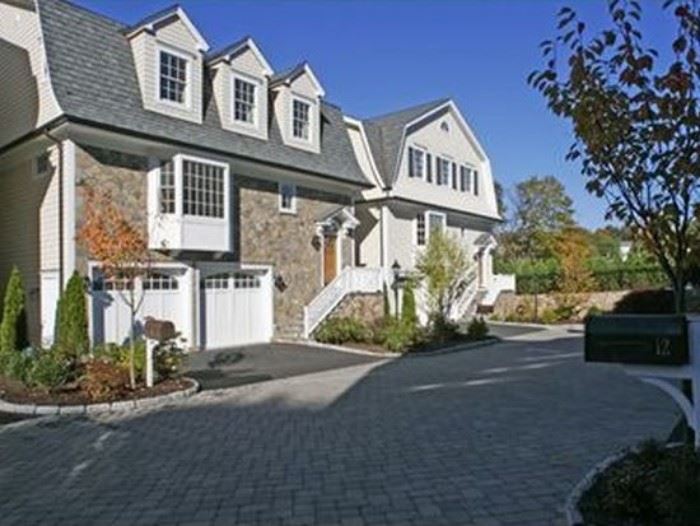 New Canaan Estate Sale by Treasures Found starts on 9/28/2018