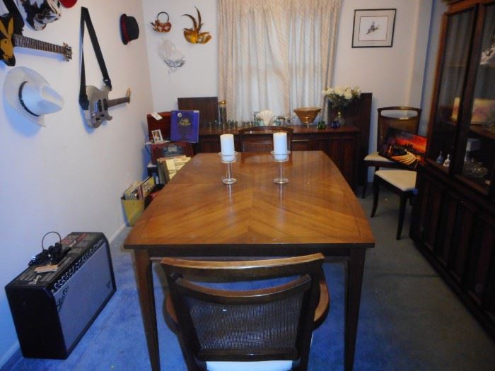 Mid Century Broyhill Braslia Dining Table, 2 Arm, 4 Side Chairs. 1 Leaf, Pads, Caned Back ,Fabric Seats