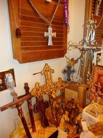  Collection Crucifix 