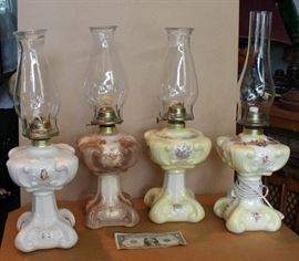4 ceramic oil lamps