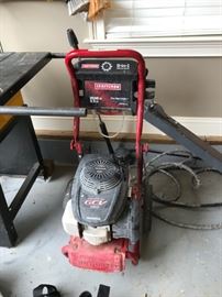 #67 Craftsman 2600PSI Pressure Washer w/Honda Motor $140.00
