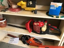 #72 Homepro Gas Power 22" Blade hedge trimmer $40.00
