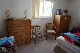 Oak furniture bedroom sets