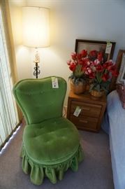 Green Heart vanity chair