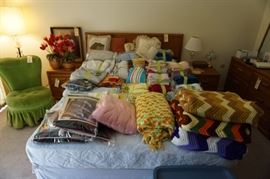 Loads of vintage linens, blankets etc
