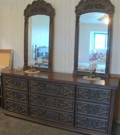 Double Dresser to match King Sz Bed